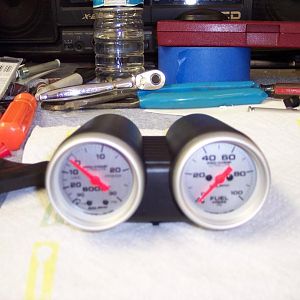 Saleen gauge pod with autometer-ultralite gauges