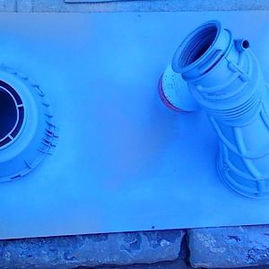 parts of the oem air intake  and aftermarked  oil cap painted blue.