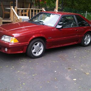 '92 ford mustang 5.0 GT