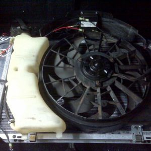 Taurus Elec Fan with DCC fan controller and alum radiator